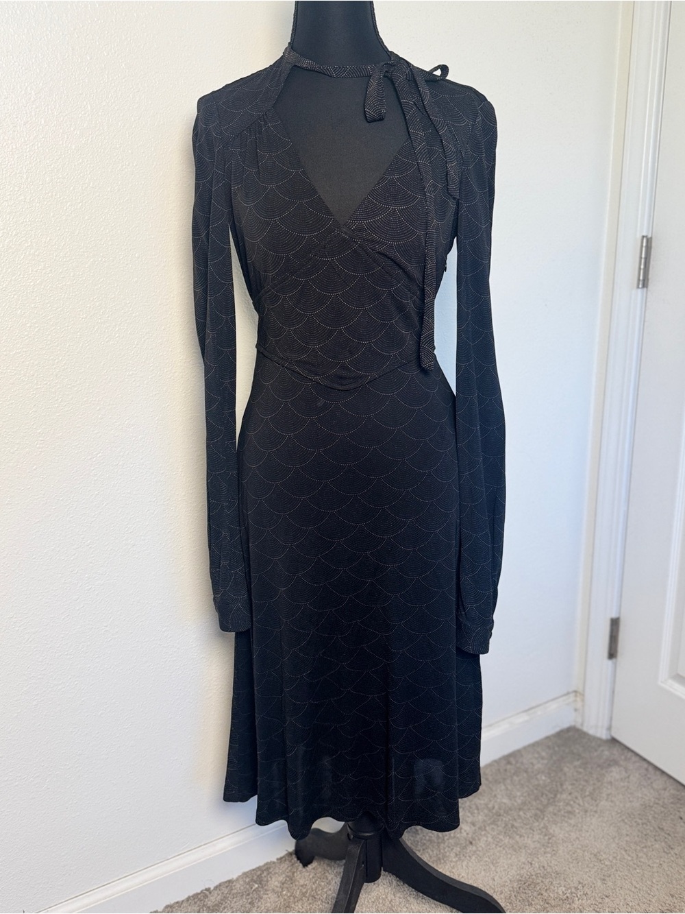 Vintage Y2K Betsey Johnson NY Black Midi Dress Tie Waist USA 6 - Picture 2 of 6